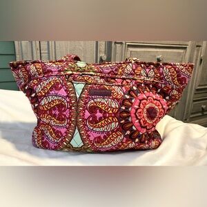 *EUC**VTG* VERA BRADLEY Resort Medallion Patterned Mandy Bag ~ 2006 RETIRED Tote